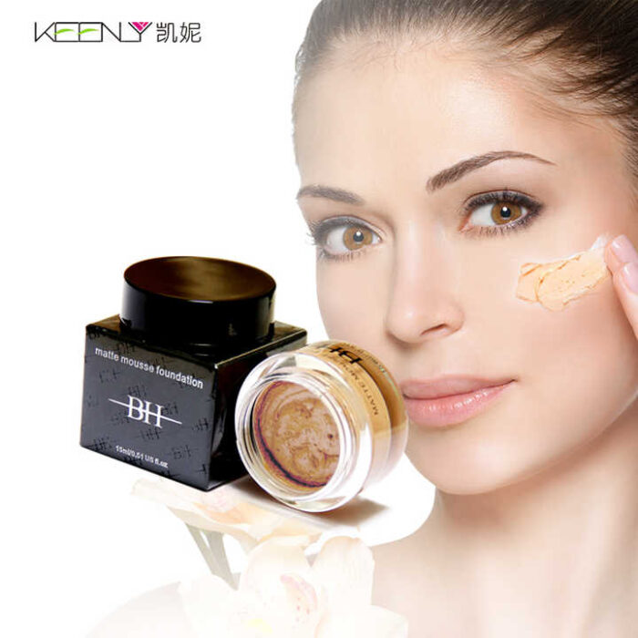 Custom mineral mousse foundation for private label brands
