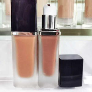 Private Label Liquid Foundation: Semi-Matte, Full Coverage & Waterproof