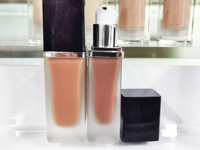Private Label Liquid Foundation: Semi-Matte, Full Coverage & Waterproof
