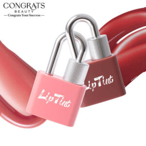 Close-up of the unique lock-shaped design for this hydrating lip gloss.